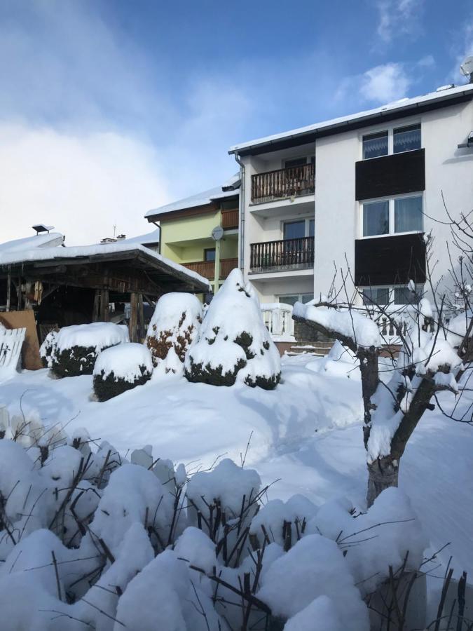 Nová Lesná Housing Hella 아파트 외부 사진